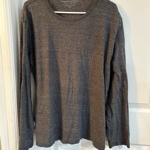 Men’s Banana Republic Long Sleeve tee
